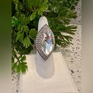 Clear faceted gem and rhinestone ring
